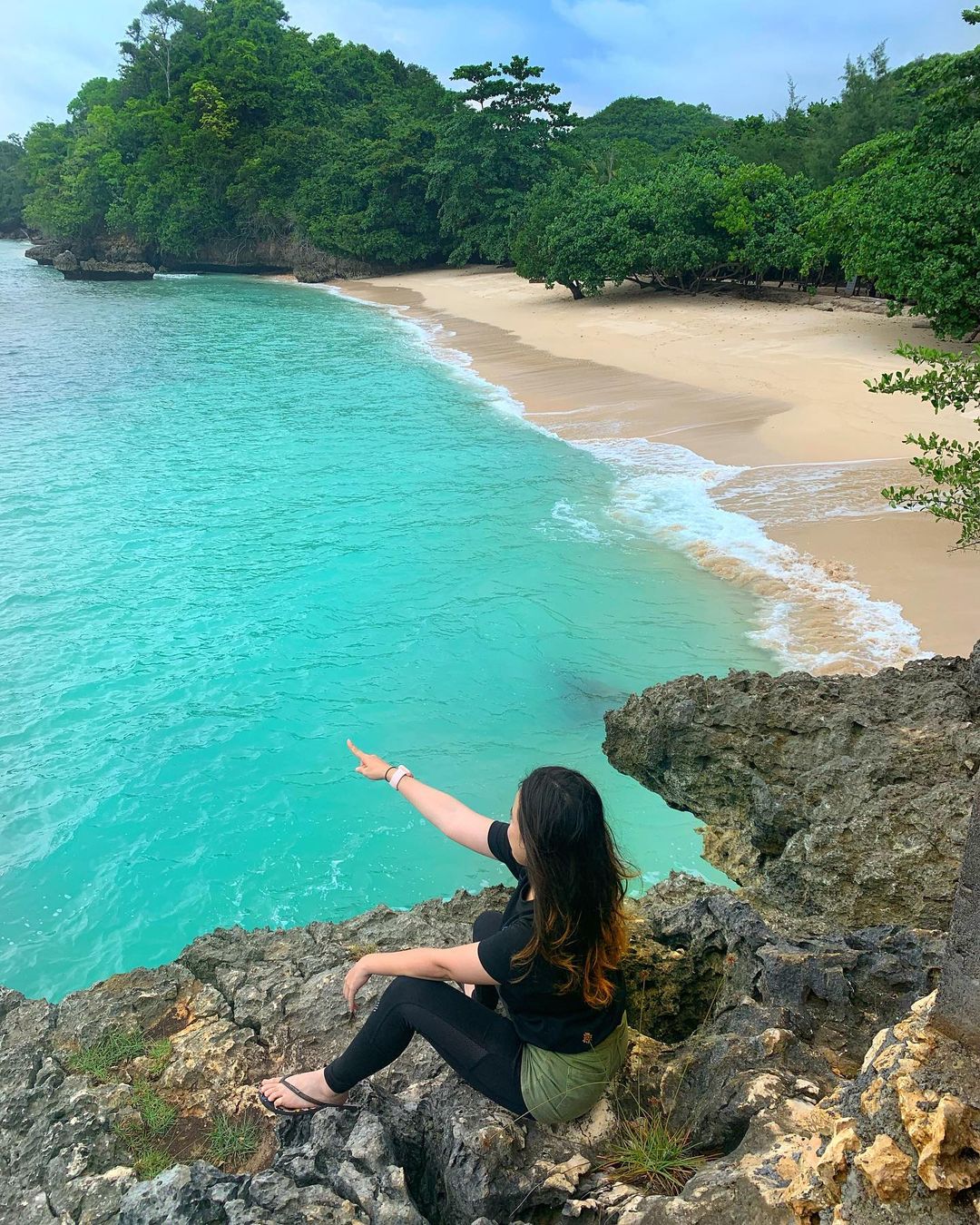 Booking Pantai Tiga Warna Booking Pantai Tiga Warna